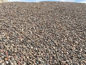 3/4 in. Arizona River Rock